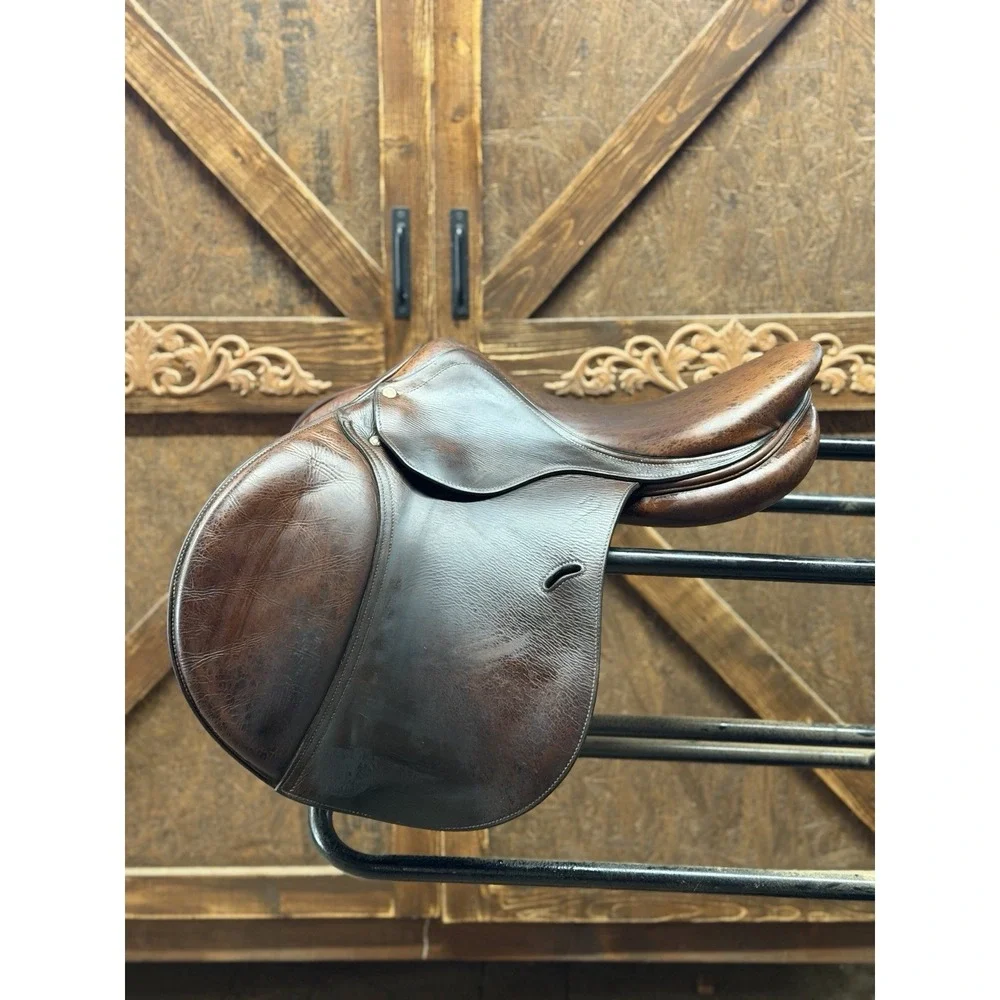 Antares Evolution Close Contact Jump Saddle 17